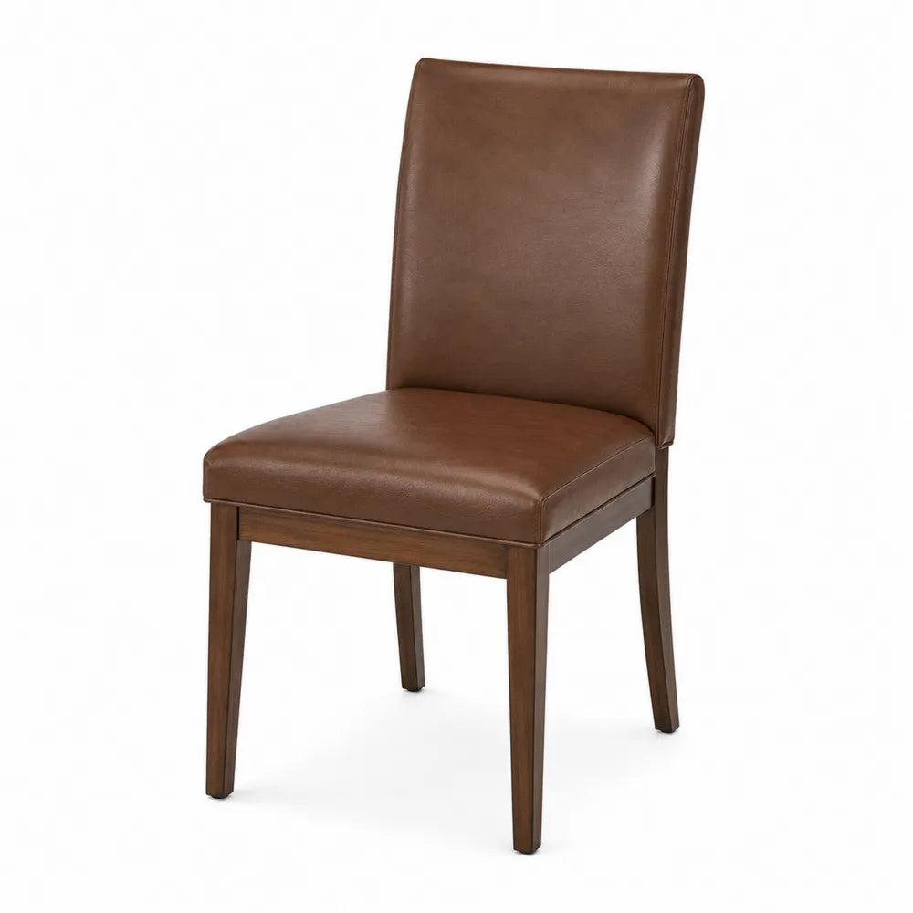 Silla de madera y cuero sintético marrón