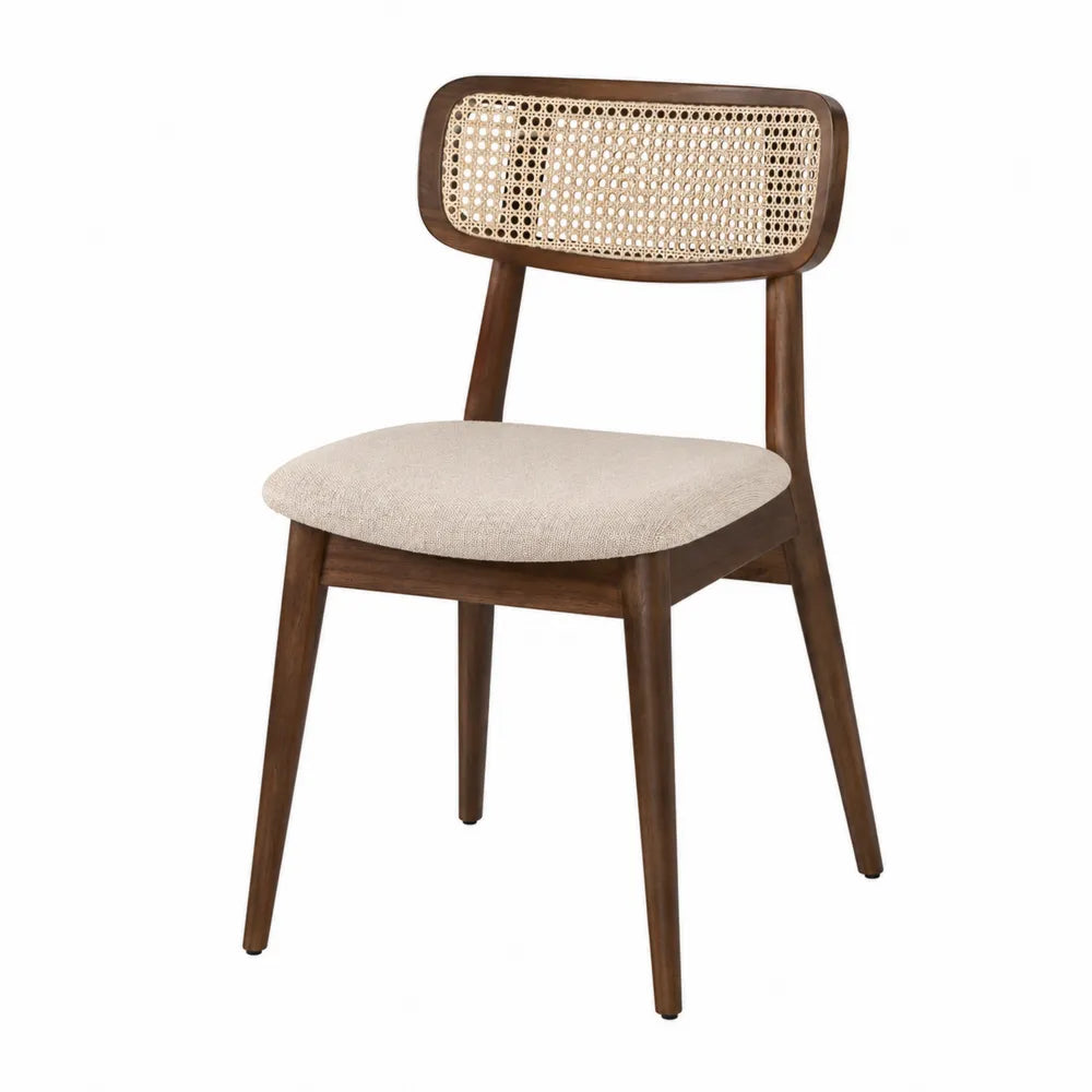 Silla de madera de nogal con asiento de lino y respaldo de ratán